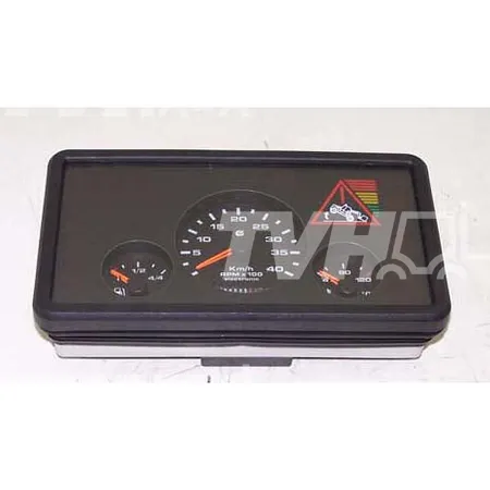ARMATURENBRETT/INSTRUMENTENTAFEL - 040187