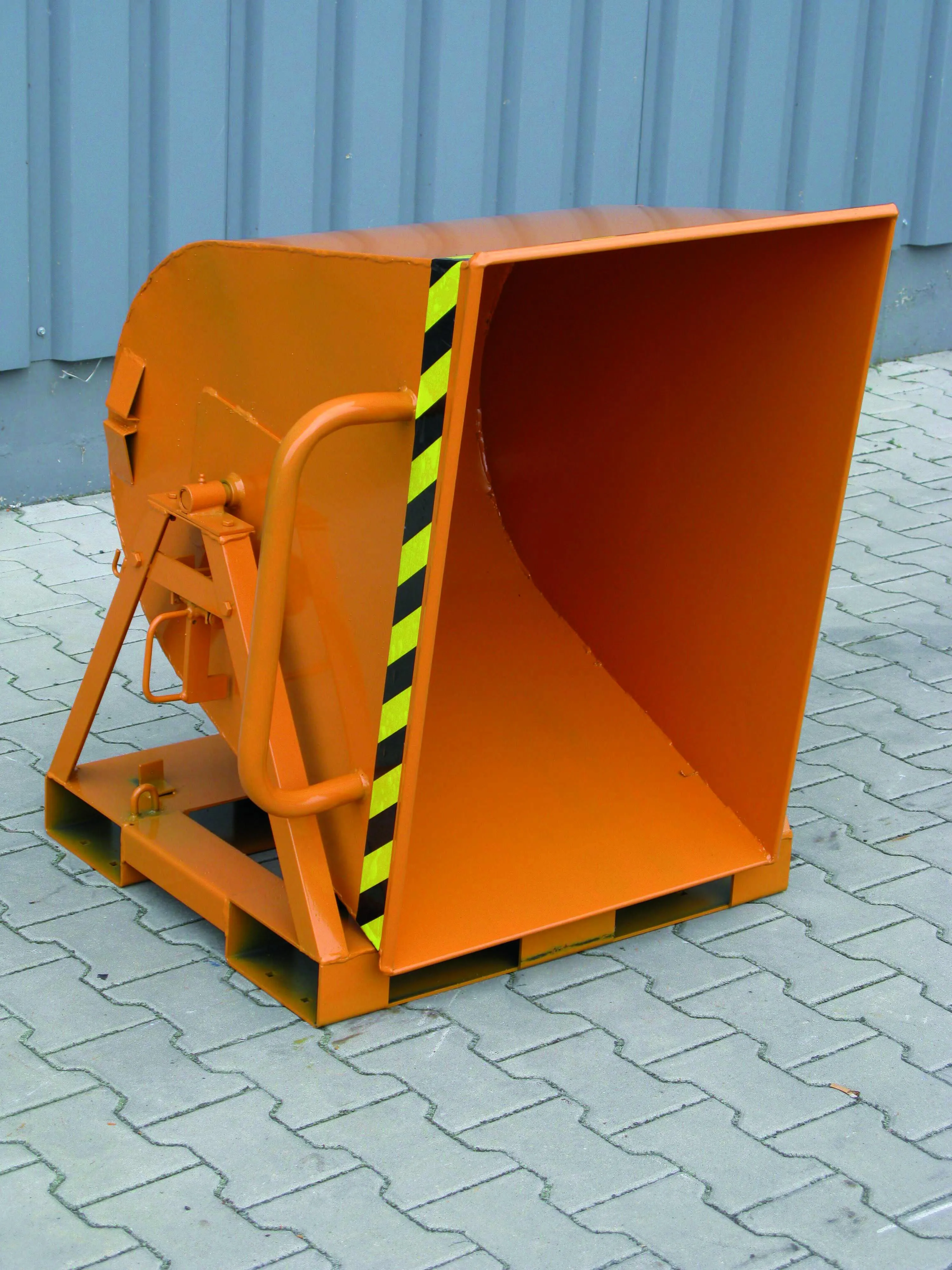 Kippmulde 2-seitig kippbar, von 4 Seiten anfahrbar, 500 kg, 300 Liter reinorange