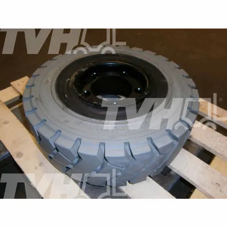 SATZ VOLLGUMMIREIFEN - 15134711