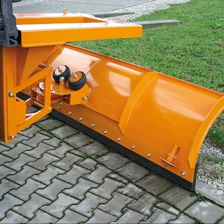 Schneepflug mit Niveauausgleich, Einfahrtasche oben Schildbreite 1500 mm reinorange, gummi